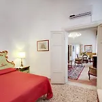 Testa Apartment *